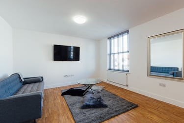 1 bed house, Baxter Gate, City Centre, Loughborough, LE111FT - Image 2