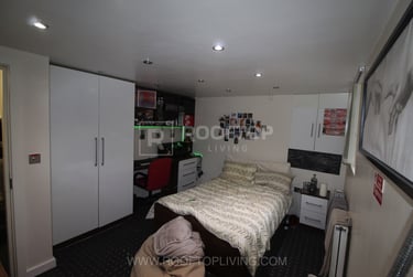 6 bed house, Hessle Mount, Hyde Park, Leeds, LS61EP - Image 12