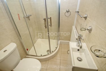 6 bed house, Hessle Mount, Hyde Park, Leeds, LS61EP - Image 4