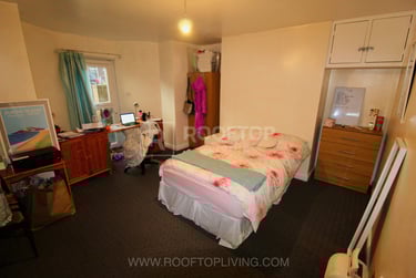 6 bed house, Ebor Place, Hyde Park, Leeds, LS61NR - Image 5