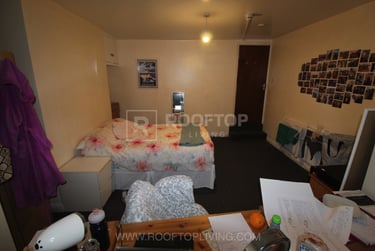 6 bed house, Ebor Place, Hyde Park, Leeds, LS61NR - Image 8