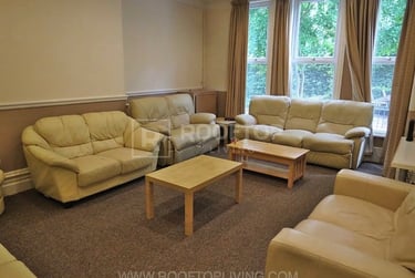 14 bed house, North Grange Road, Headingley, Leeds, LS62BR - Image 3