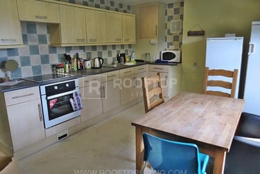 14 bed house, North Grange Road, Headingley, Leeds, LS62BR - Image 1