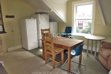 14 bed house, North Grange Road, Headingley, Leeds, LS62BR - Image 11