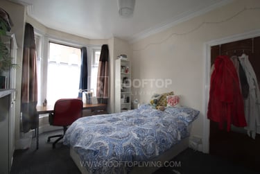 6 bed house, Hessle Place, Hyde Park, Leeds, LS61EU - Image 14