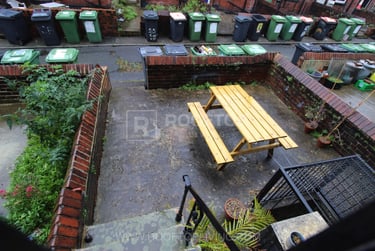 6 bed house, Hessle Place, Hyde Park, Leeds, LS61EU - Image 10