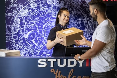 Diamond Studio at Walnut Gardens, Walnut House, St Davids Hill, Exeter, EX44DH - Image 6