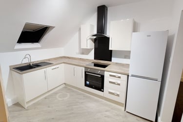 1 bed house, Marlborough Avenue, Spring Bank, Hull, HU53JS - Image 1