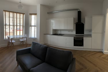 1 bed house, Beverley Road, Newland, Hull, HU51LH - Image 2