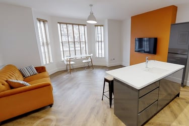 2 bed house, Beverley Road, Newland, Hull, HU51LH - Image 2