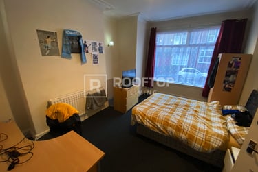 7 bed house, Chestnut Avenue, Hyde Park, Leeds, LS61AZ - Image 10