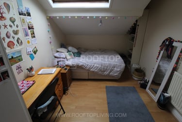 9 bed house, Regent Park Terrace, Rampart Road, Leeds, LS62AX - Image 15