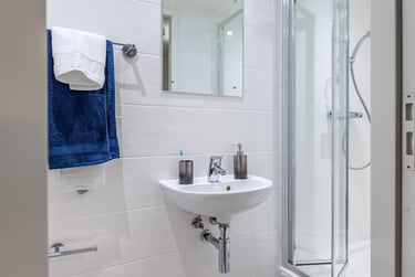 Classic Studio at The Fitzalan, Newport Road, City Centre, Cardiff, CF240AN - Image 12