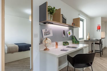 Deluxe Studio at The Fitzalan, Newport Road, City Centre, Cardiff, CF240AN - Image 3