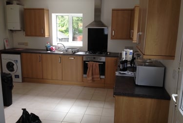 3 bed house, Sharpley Road, City Centre, Loughborough, LE114PW - Image 1