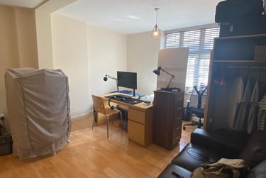 1 bed house, Market Street, City Centre, Loughborough, LE113ER - Image 2