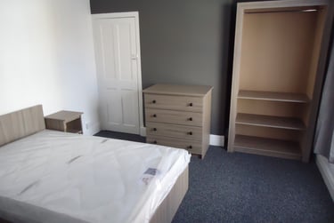 4 bed house, Exmouth Street, Newland, Hull, HU52LD - Image 1