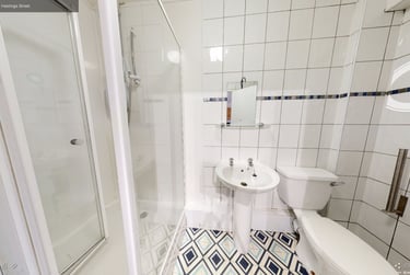 3 bed house, Hastings Street, City Centre, Loughborough, LE115AX - Image 3