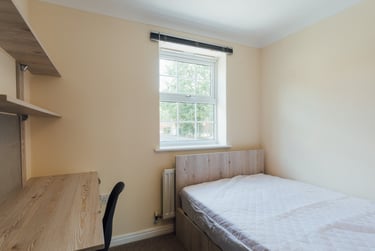 4 bed house, Kingfisher Way, City Centre, Loughborough, LE113NF - Image 6