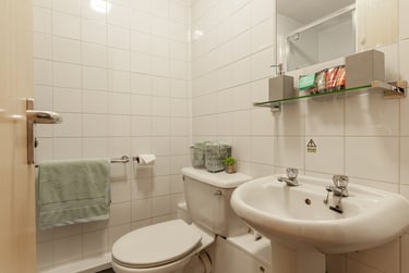 Platinum Ensuite at Foundry Court, Brook Street, City Centre, Preston, PR17EA - Image 9