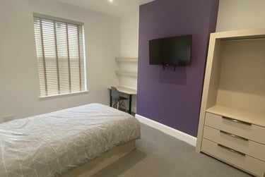 5 bed house, Marshall Street, Newland, Hull, HU53DA - Image 4