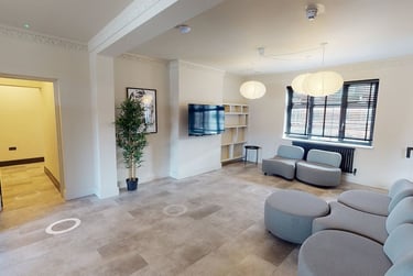 5 bed house, Baxter Gate, City Centre, Loughborough, LE111TG - Image 2