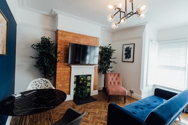 2 bed house, Frederick Street, City Centre, Loughborough, LE113BJ - Image 1