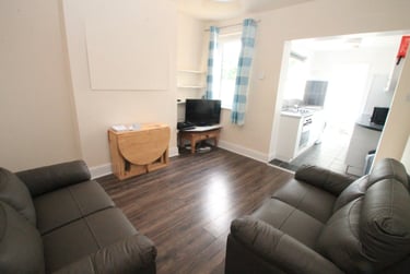 4 bed house, Hereward Street, Uphill, Lincoln, LN13EW - Image 4