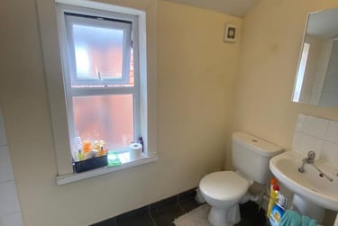 4 bed house, Monks Road, City Centre, Lincoln, LN25PG - Image 4