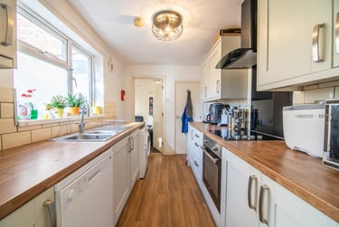 4 bed house, Ripon Street, City Centre, Lincoln, LN57NH - Image 2