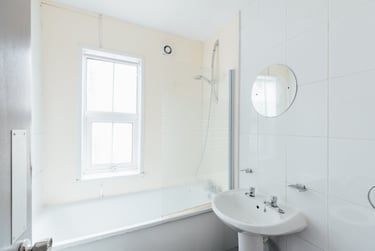 5 bed house, Monks Road, City Centre, Lincoln, LN25HY - Image 11