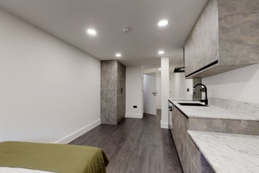 1 bed house, Lister Gate, Lace Market, Nottingham, NG17DD - Image 1