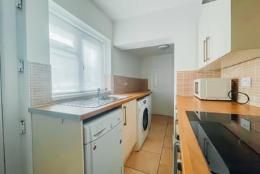 4 bed house, Moor Street, West End, Lincoln, LN11PR - Image 4