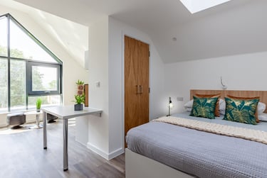 Garden View Studio Accessible at Hill View Place, Glenthorne Road, St Thomas, Exeter, EX44GZ - Image 2