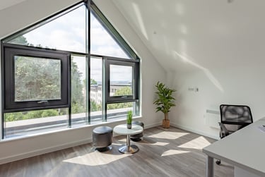 Garden View Studio Accessible at Hill View Place, Glenthorne Road, St Thomas, Exeter, EX44GZ - Image 7