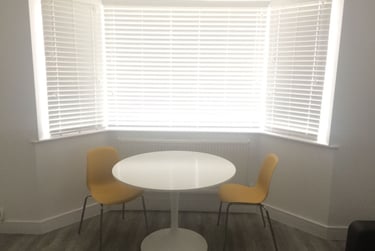 5 bed house, Cumberland Road, City Centre, Loughborough, LE115DE - Image 4