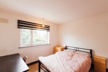 4 bed house, Oaklands Avenue, City Centre, Loughborough, LE113JF - Image 10