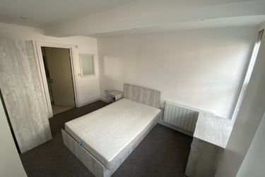 2 bed house, Packe Street, City Centre, Loughborough, LE113EZ - Image 3