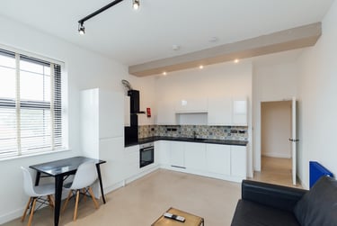 2 bed house, Canal House, City Centre, Loughborough, LE111AW - Image 3