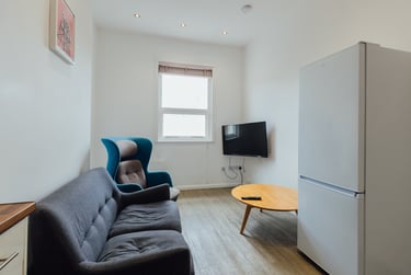 2 bed house, Churchgate, City Centre, Loughborough, LE111UD - Image 3