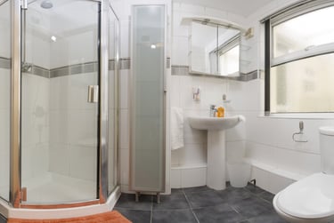 3 bed house, The Rushes, City Centre, Loughborough, LE115BE - Image 7