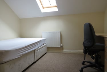 5 bed house, Heathcoat Street, City Centre, Loughborough, LE113BW - Image 9