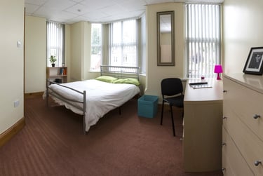 5 bed house, Storer Road, City Centre, Loughborough, LE115EQ - Image 5