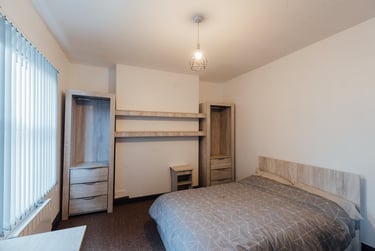 2 bed house, Ashby Square, City Centre, Loughborough, LE115AA - Image 4