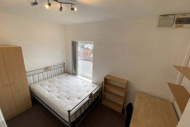 4 bed house, Pinfold Gate, City Centre, Loughborough, LE111BE - Image 9