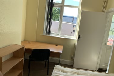 4 bed house, Broad Street, City Centre, Loughborough, LE115AB - Image 4