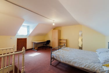 5 bed house, Broad Street, City Centre, Loughborough, LE115AB - Image 5