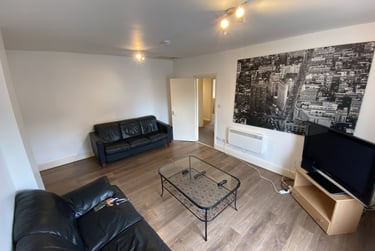 4 bed house, Pinfold Gate, City Centre, Loughborough, LE111BE - Image 8