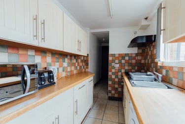 4 bed house, Granville Street, City Centre, Loughborough, LE113BL - Image 2