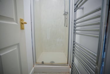 6 bed house, Patterdale Drive, Shelthorpe, Loughborough, LE113RT - Image 10